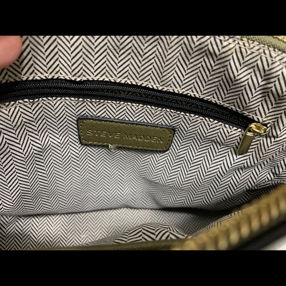 Military Green Steve Madden Crossbody - Picture 2 of 2